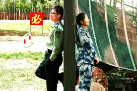 火爆全网的双军恋穿越照，有了续集……图片