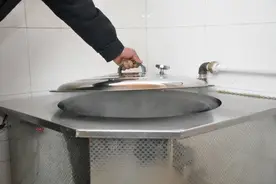你家农村还用燃气做饭吗？现在流行新式灶台，节能实用冬天能取暖图片