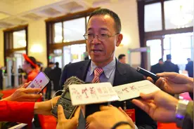 俞敏洪建议规范外国留学生招生政策，留学生还能轻松上名校吗？图片