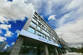 办理存款遭银行“灵魂发问”？很多储户不明白：何为异地存款？图片