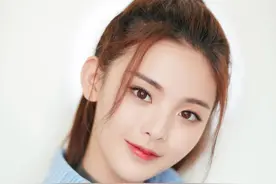 杨超越：从打工妹变成明星，年入千万的她，没你想的那么简单图片