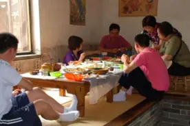 俗语“一家不容三姓人”，到底是哪三姓？老祖宗的告诫，谨慎对待图片