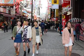 为何日本街头常常见到中国游客，而日本游客却不怎么爱来中国？图片