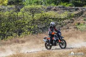 试车日记，KTM 790 ADV&R全体验 | 玩车少校图片