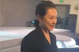 刘璇产后5月身材未恢复，被嘲臃肿老态，生育代价为何不能被理解图片