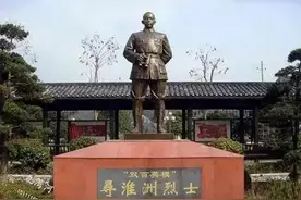 方志敏指挥的红十军团下辖3个师，师长分别是谁？后来结局如何？图片