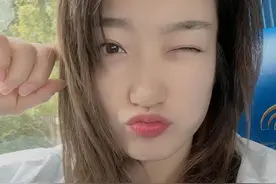 李梦的故事：4岁打球，8岁母亲患癌症，15岁成中国女篮第一人图片