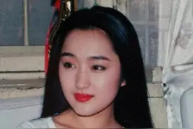 “玉女掌门”杨钰莹的豪放情史，和她背后的4个男人图片