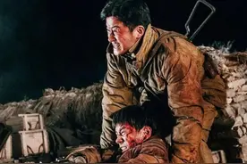 《长津湖》3小时战争主线之外，最重要的就是新兵伍万里的成长线图片