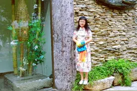 小时跟弟弟妹妹打架图片