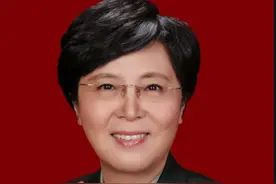 陈薇：奋战非典、埃博拉和新冠，清华女神如何一步步成就护国英雄图片