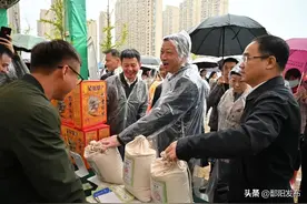 “十三五”，我们这五年 | 饶丰镇：硕果映初心 逐梦新时代图片