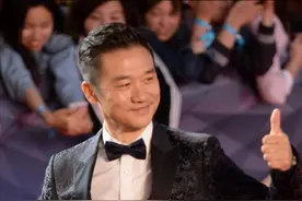 黄志忠的负心情史，穷困潦倒时娶当红女星，功成名就后弃糟糠之妻图片