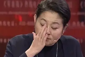 倪萍直言：我妈最疼哥哥，哥哥对她横着呢，她从不去儿子家住图片