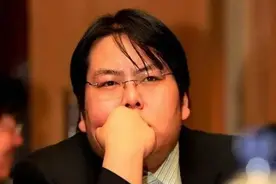 山西前首富的毁灭：父亲被枪杀，娶女明星，如今2100万悬赏被通缉图片