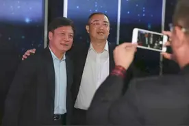 许家印发声：五年归还所有本息，恒大仍然现存4位年薪千万高管图片
