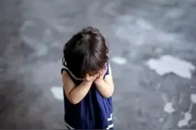 为何离异家庭的孩子普遍早熟？与懂事无关，是“孤独”迫使长大图片