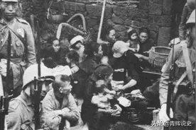 用香烟教小孩数数，民众爬上汽车看入城！1939年日寇攻下海南图片