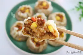孩子点名要吃的烧麦，做法比饺子简单，一锅蒸33个，凉了也好吃图片