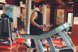 微胖男孩春夏怎么穿？看杜海涛的亲身示范，做个会穿的男朋友图片