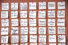 终于有人把标签设计讲明白了图片