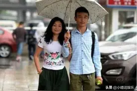 23岁小伙娶46岁大妈，相识两月就闪婚，拒绝富豪后现状如何？图片