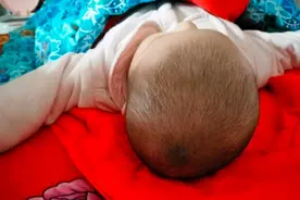 “宝宝聪不聪明，看头型就知道”老一辈的断言有科学依据吗？图片
