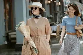 又被日系母女的“夏日穿搭”圈粉了，气质高级，适合40-50岁借鉴图片