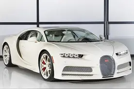 全球唯一一台 布加迪Chiron爱马仕限量版，配Craie白色车漆和内饰图片