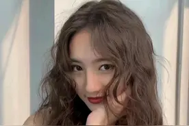 脸大的女人，最好避免前两种发型，后两种更适合你，显脸小有气质图片