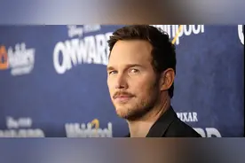 惊了！漫威明星被爆支持川普还恐同？钢铁侠绿巨人帮他说话被骂惨图片