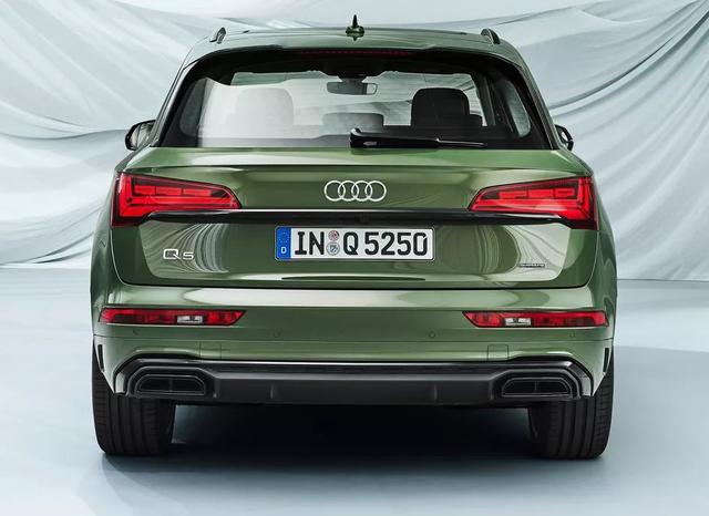 最新款奥迪Q5全球发布，即将国产上市，奔驰宝马会担心吗？