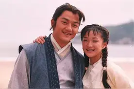 “三金影后”周迅的刺激往事图片