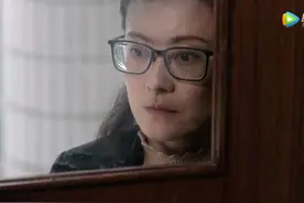 体育老师是全校最不负责的老师，家里事特多，语文老师热心代课图片