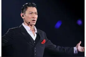 刘德华为什么时隔24年才娶朱丽倩？看完这四张照片就能明白了图片