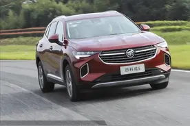 别克动真格了！1.5T+9AT性能同级最强，这台昂科威S操控真不赖图片