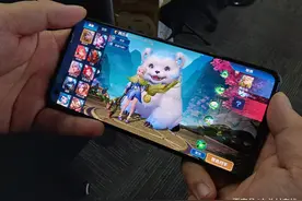 给刚上大学的弟弟买台iQOO 5 顺便写了篇评测图片