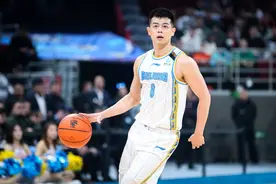 和林书豪相辅相成！方硕的最大价值在防守端图片