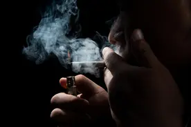 校园吸烟的危害图片