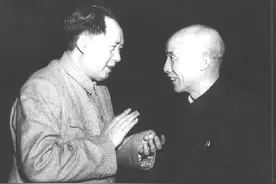 1951年，毛主席请自己的老师担任文史馆长，老师拒绝：这是个闲职图片