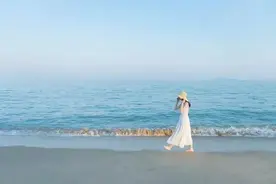 男人过了五十岁，会对什么样的女人动情？三个男人说了老实话图片