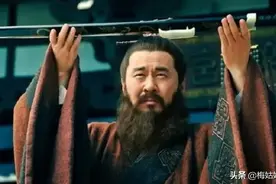 在三国正史中，曹操麾下有五大谋士，此人最强！图片