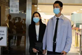 江若琳合约纠纷开审，谈及被传插足林小明婚姻落泪，为此还曾轻生图片