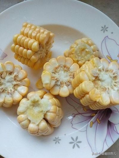 流产后可以吃花胶煲鸡汤吗 流产后能吃花胶炖鸡汤吗