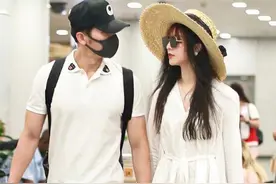 李晨开百万豪车载新女友兜风，新恋情曝光？工作室澄清：纯属造谣图片