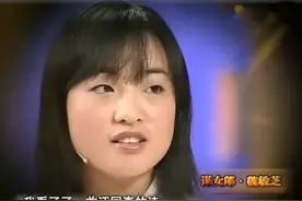 割草喂猪的谋女郎，欠债变老的倪萍，活出了30岁的真相图片