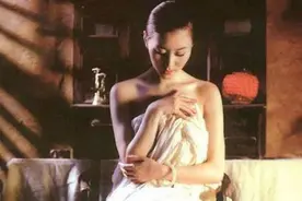 19年前，汤加丽大尺度写真热销，赚十七万稿费被告，赔摄影师十万图片