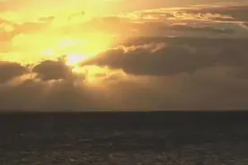济南的丁达尔效应，可以被看见的光，丁达尔效应是怎么来的？图片