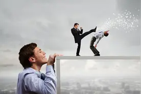 我内向还社恐，该如何与领导同事相处？图片