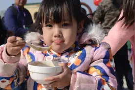 它是北方最著名的早餐，却被舌尖上的中国拒绝2次，只因太难看图片